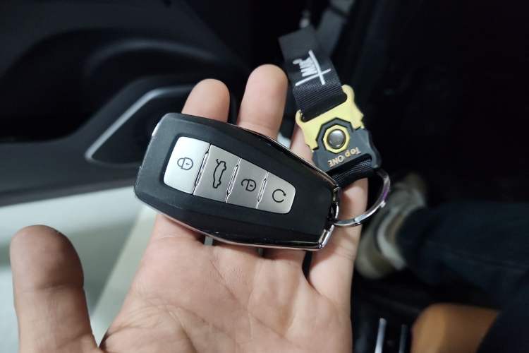 Used Geely Auto FX11 2025 4th Generation 1.5TD DCT Jinxiu Vehicle Key