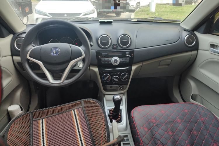 Used CHANGAN Alsvin V3 2015 1.4L Manual Warm-Hearted Model China IV Standard

