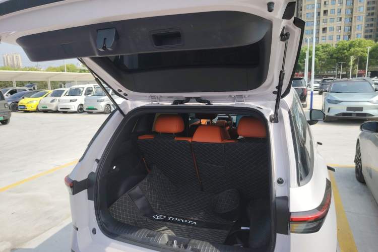 Used Toyota BZ 3X 2025 520 Pro LiDAR Edition Trunk