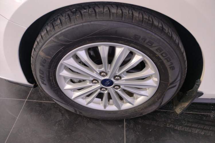 Used Ford Focus 2019 Hatchback EcoBoost 180 Automatic Trendy Model