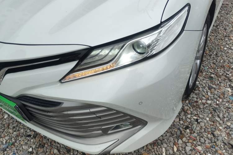 Used Toyota Camry 2019 Revised Version 2.0G Luxury Edition Left Front Headlight