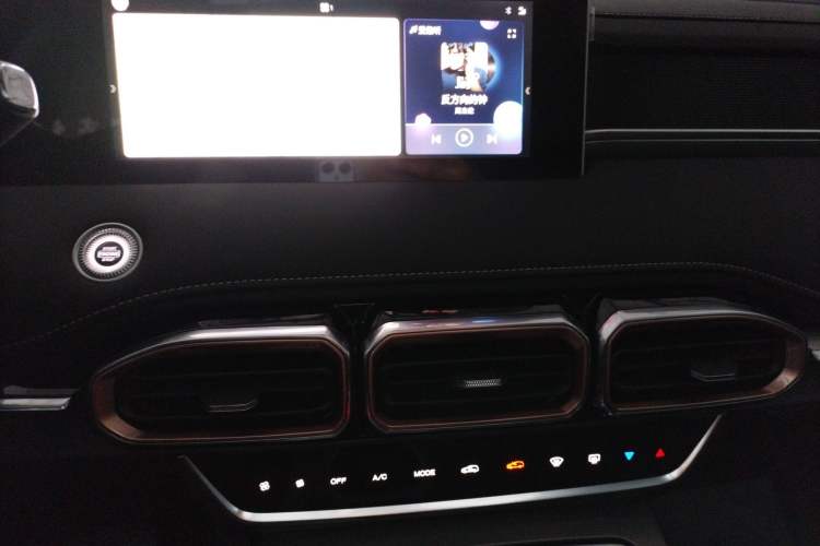 Used JETOUR X70 PLUS 2024 Champion Edition 1.5T DCT Champion MAX+ 5-seater