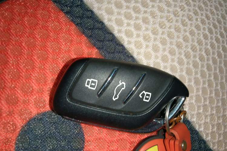 Used MG 4 EV 2023 415 km Range Sea-Faring Champion Edition
