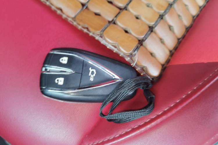 Used CHANGAN UNI-T 2020 1.5T Prestige Version
