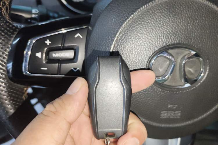 Used BAIC Off-Road BJ40 2016 40L 2.3T Automatic All-Wheel Drive Premium Edition Interior 1