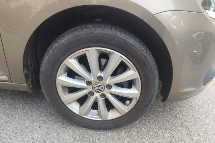 Used Volkswagen Touran 2015 1.4T DSG Luxury Edition 5-Seater