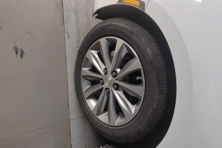 Used Chevrolet Monza 2020 320 Automatic Enjoyment Edition
