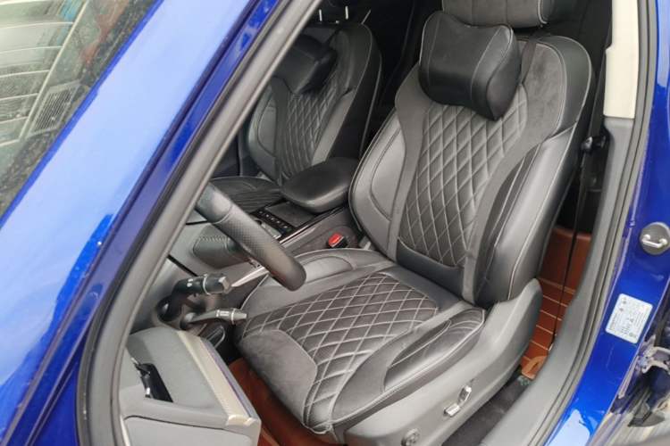 Used Hongqi HS5 2019 2.0T Smart Connect Flagship All-Wheel-Drive Version