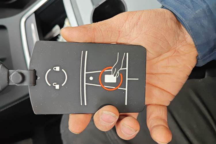 Used Tesla Model Y 2023 Rear-Wheel-Drive Version
