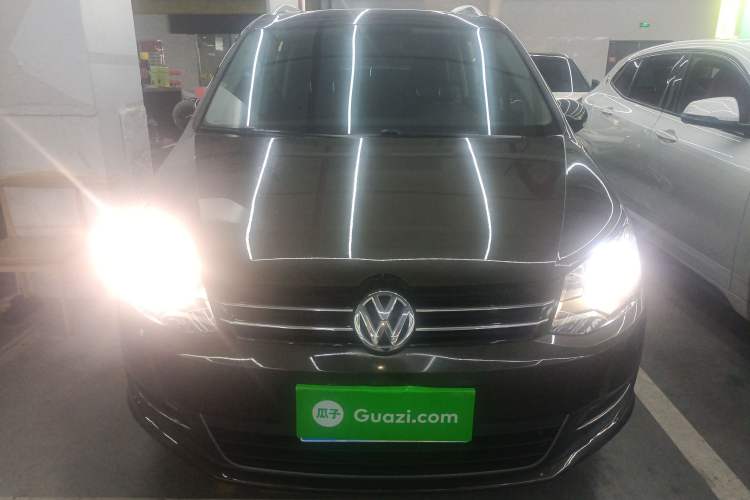 Used Volkswagen Sharan 2014 2.0 TSI Comfort Model Front