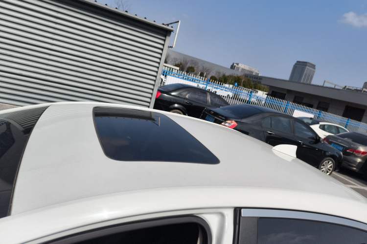 Used Chevrolet Monza 2019 Redline 320T Dual-Clutch Sporty Version China VI Standard