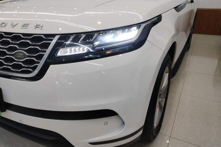 Used Land Rover Range Rover Velar 2019 250 PS
