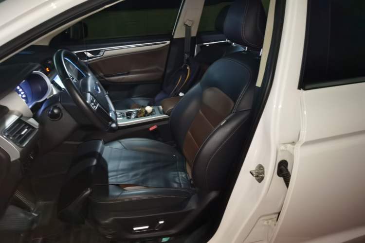 Used Geely Auto Emgrand GL 2017 1.3T DCT Luxury Model