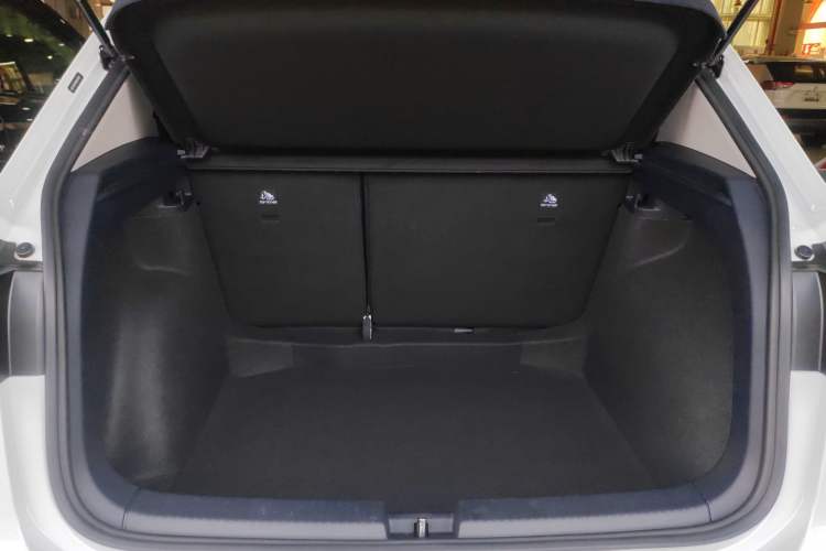 Used Volkswagen Tharu 2026 Model Xinrui 300TSI Ruiyi Edition