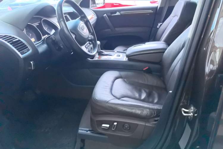 Used Audi Q7 2013 40 TFSI Technology Edition