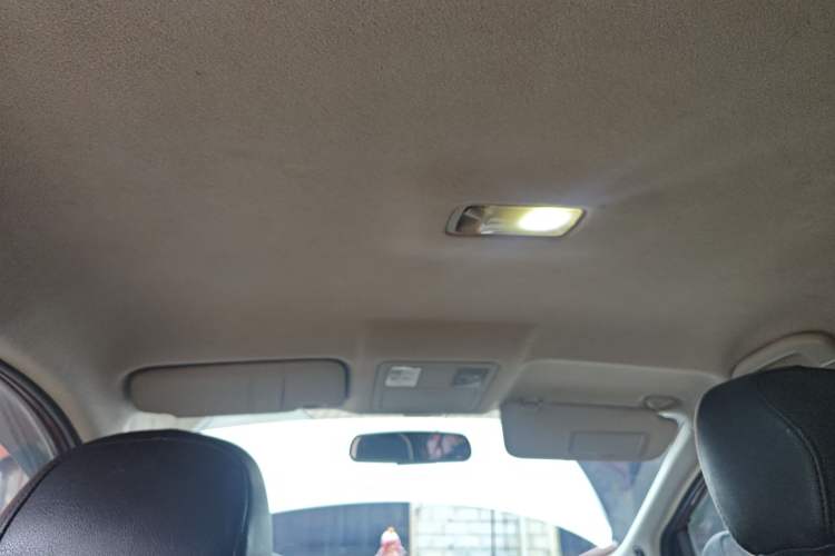 Used Nissan Tiida 2011 1.6L CVT Comfort Model