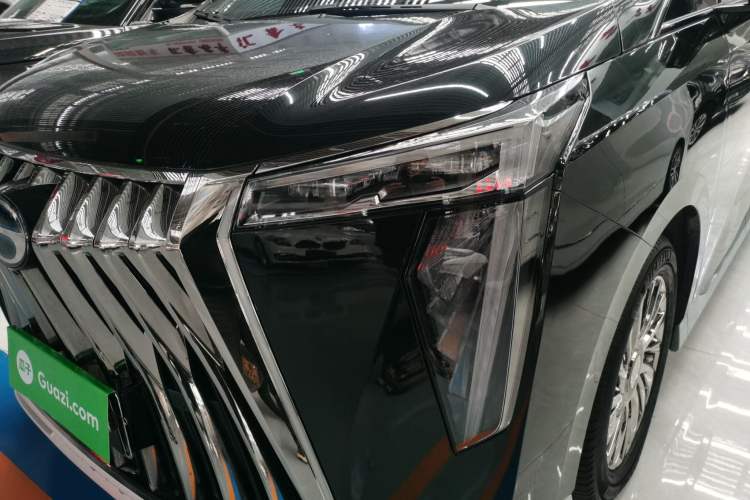 Used GAC Trumpchi M8 2025 Zongshi Series Super Hybrid Edition