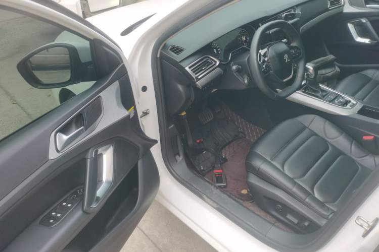 Used Peugeot 408 2020 360THP 10th Anniversary Edition Driver Seat