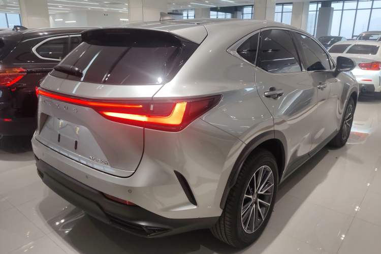 Used Lexus NX 2023 350h Front-Wheel-Drive Chuan Yue Edition
