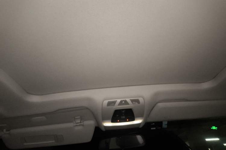 Used BMW X5 2014 xDrive35i Elegant Edition Headliner