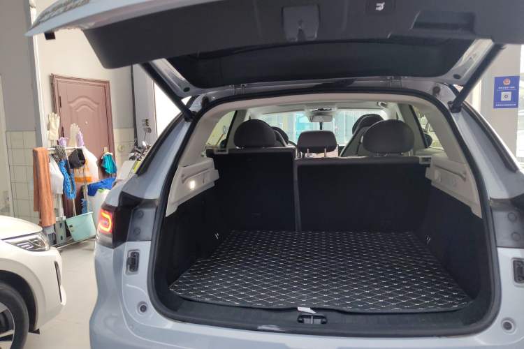 Used Leapmotor C11 2024 Range-Extended 300 Luxury Edition