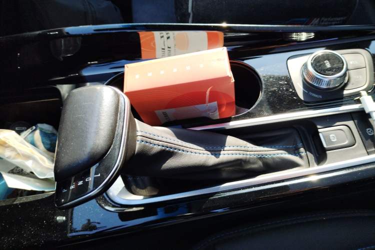 Used Buick Velite 6 2020 Plug-in Hybrid Connected Smart Model Gear Lever