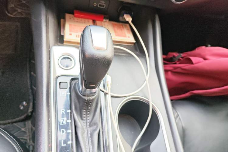 Used Nissan Teana 2019 2.0L XL Comfort Edition Gear Lever