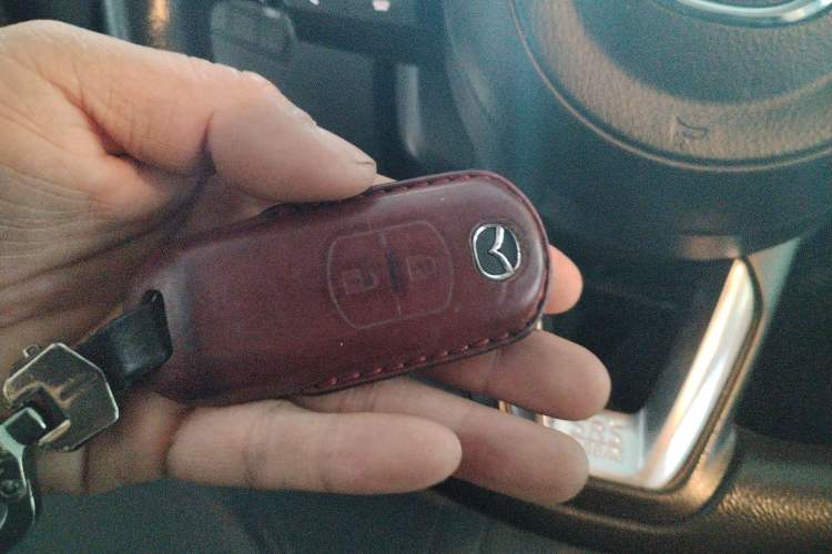 Used Mazda 3 Axela 2017 Hatchback 1.5L Automatic Luxury Model Emission Standard China V