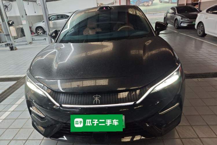 Used BYD Song L EV 2025 Intelligent Driving Version 662 km LiDAR Excellence Edition Front