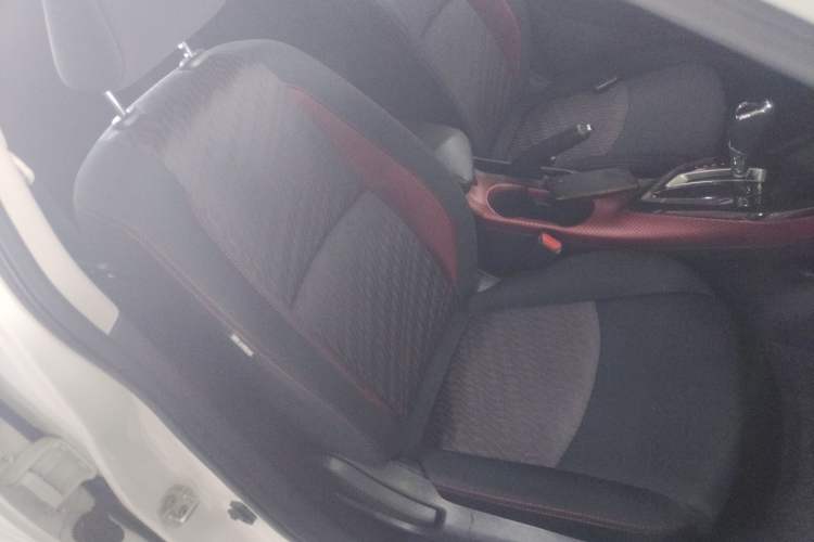 Used Nissan Lannia 2019 1.6L CVT Smart Connect Smart Cool Version China VI Standard Right Front Seat