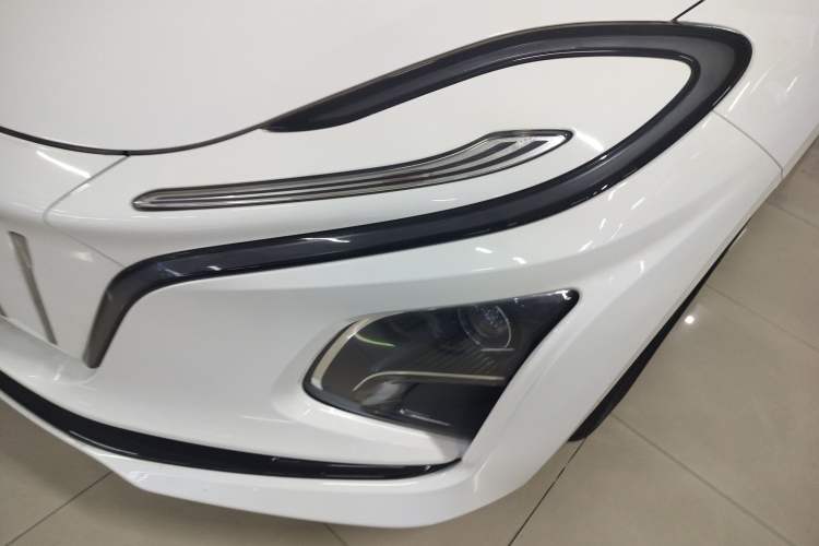Used Hongqi E-QM5 2023 Revised Version Basic Travel Edition Left Front Headlight