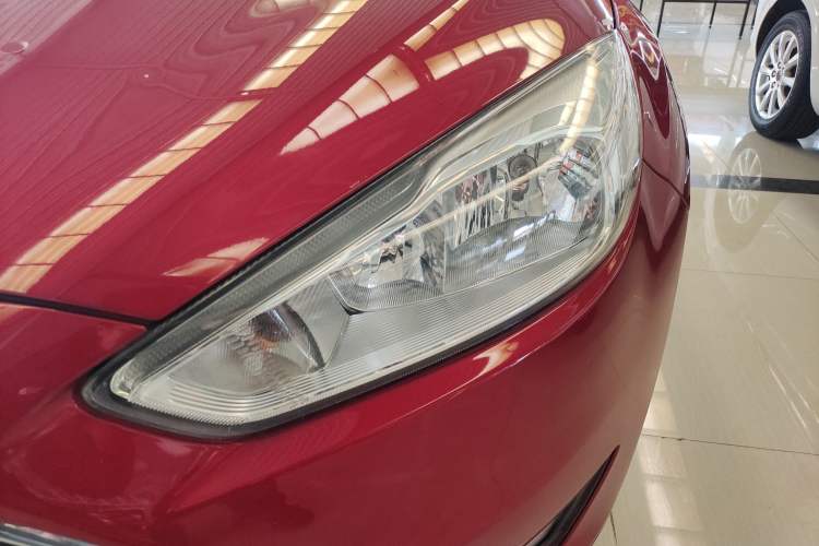 Used Ford Focus 2020 Hatchback Classic 1.5L Automatic Trendy Model