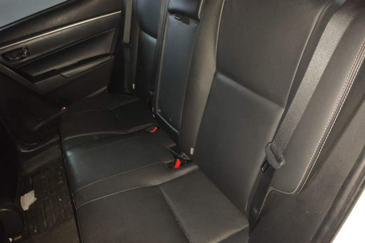 Used Toyota Corolla 2014 1.6L CVT GL-i Leather Edition