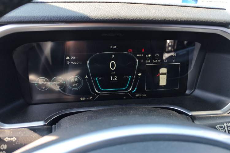 Used BAIC Off-Road BJ40 2019 2.3T Automatic Four-Wheel Drive Urban Hunter Edition Premium Model China VI Emission Standard Instrument Cluster