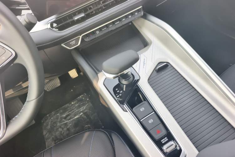 Used Geely Auto Preface 2025 Dongfang Yao 1.5TD Kunlun Edition