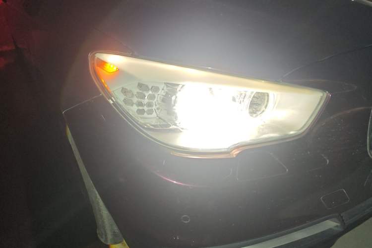 Used BMW 5 Series GT 2015 528i Leading Model