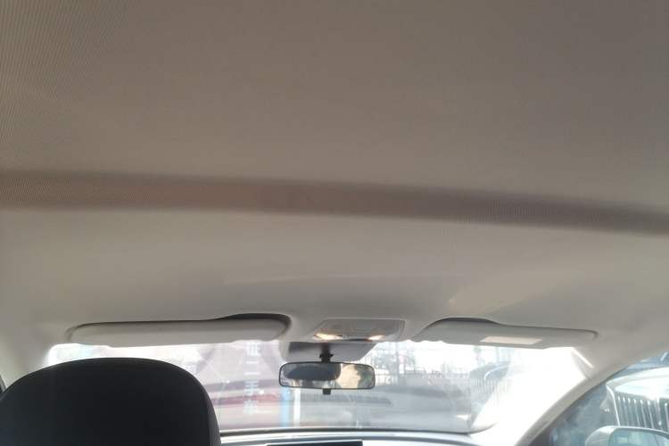 Used Hongqi E-QM5 2022 431 km Charge & Enjoy Edition
