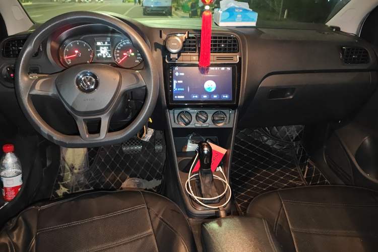 Used Volkswagen Polo 2016 1.4L Automatic Trendy Model
