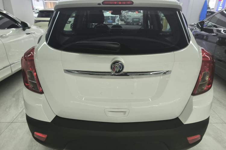 Used Buick Encore 2015 1.4T Automatic Two-Wheel Drive Urban Elite Version
