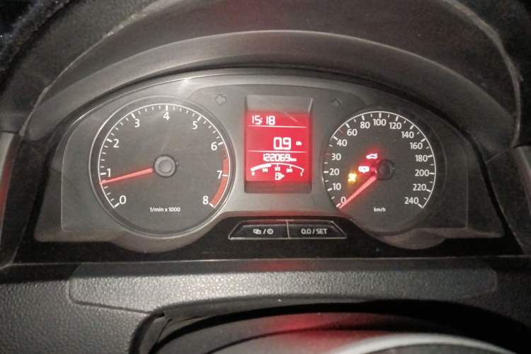 Used Volkswagen Santana 2013 1.4L Manual Comfort Edition
