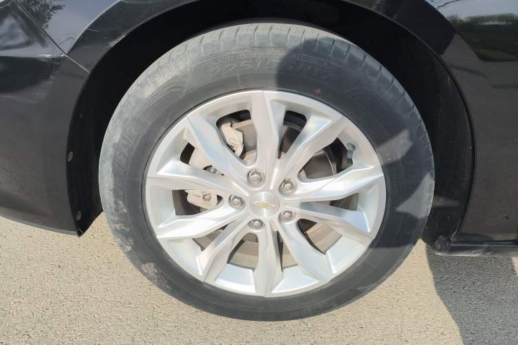 Used Chevrolet Malibu XL 2021 535T Automatic Sport Edition Left Front Wheel Hub