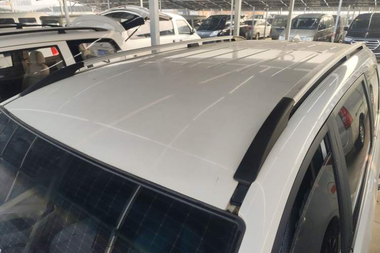 Used Baojun 730 2014 1.5L manual Comfort ESP version 7 seats