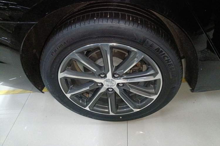 Used Buick LaCrosse 2019 28T Luxury Version
