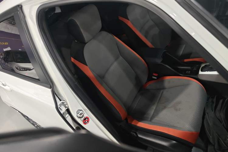 Used Honda LIFE 2021 1.5L CVT SPO-SS Dynamic Edition