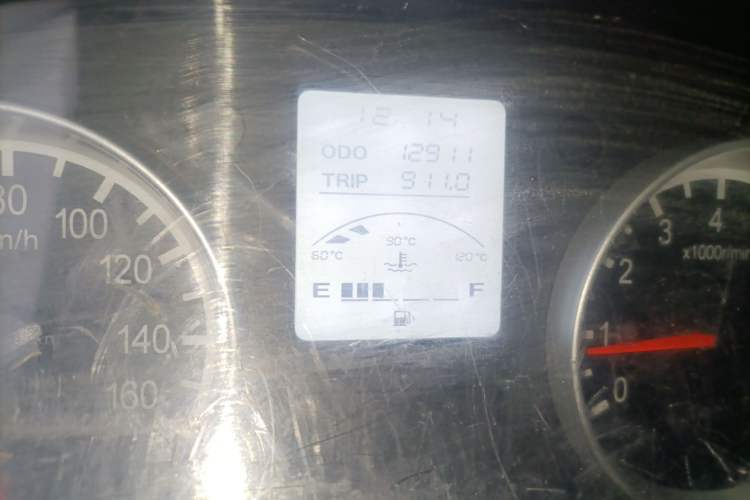 Used Jinbei Hiace X30 2023 1.5L Super-Enjoyment Van 2/5 Seats Non-Air-Conditioned Version SWC15M
