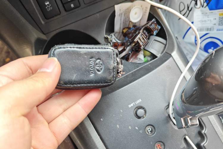 Used Toyota RAV4 2009 2.4L Automatic Luxury Navigation Edition
