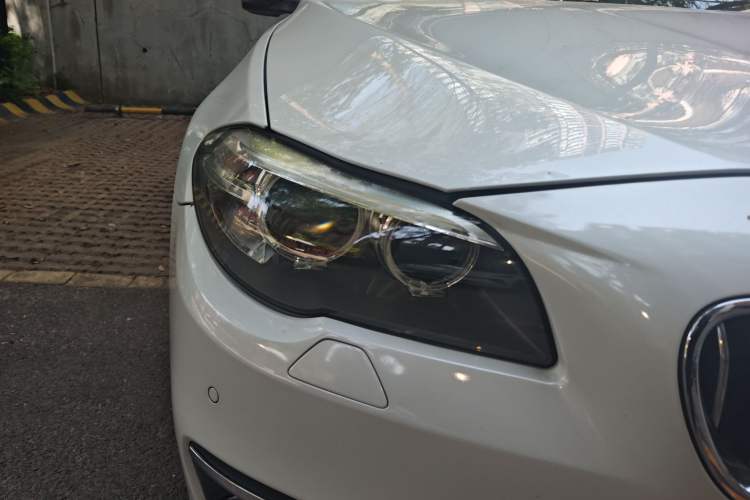 Used BMW 5 Series 2017 528Li Leading Model