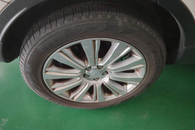 Used Land Rover Range Evoque 2018 240 PS SE Smart Brilliance Edition Exterior 5