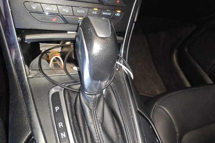 Used Ford Edge 2018 EcoBoost 245 Two-Wheel-Drive Titanium 7-Seater China V Standard