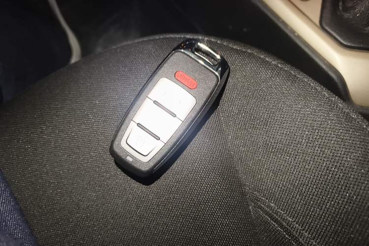 Used Jeep Renegade 2017 180T Automatic Jingneng Edition Vehicle Key